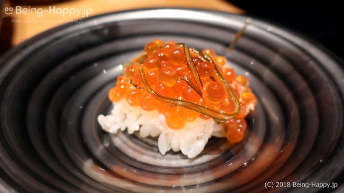 SUSHI TOKYO TEN、（スシトウキョウテン）　イクラの松前漬け寿司