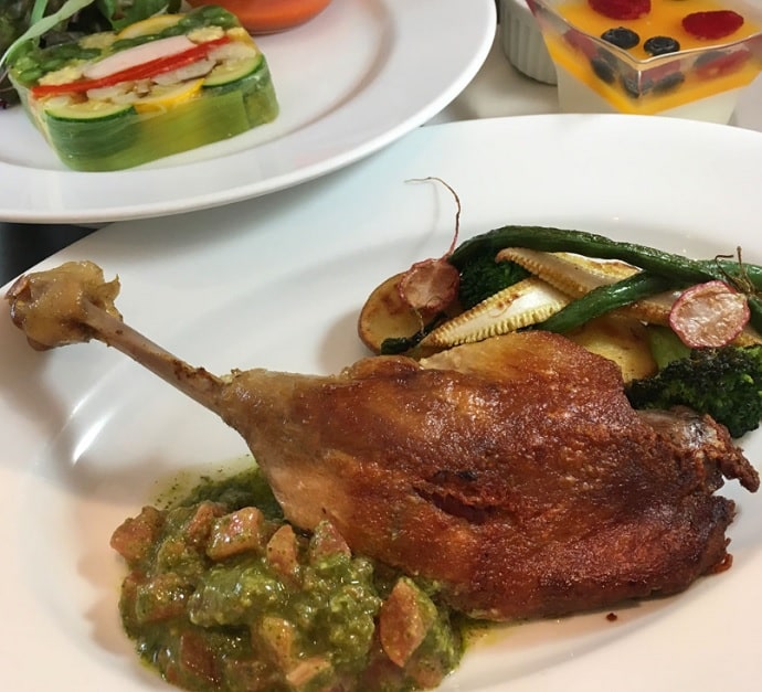 カフェ エメ・ヴィベールの料理