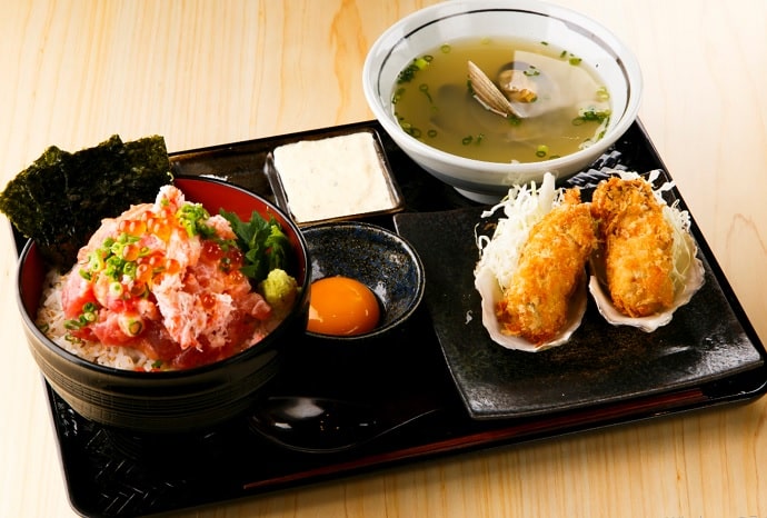 牡蠣場 北海道厚岸の牡蠣フライ定食